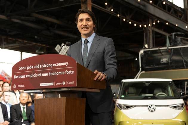 Canada, Justin Trudeau visits Volkswagen e-car factory in St. Thomas