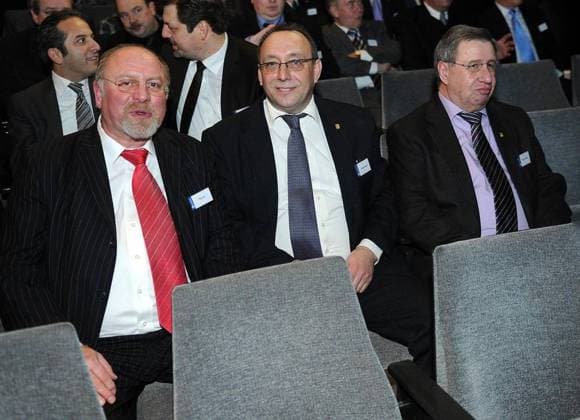 Gelsenkirchens former mayor Dieter Rauer has died