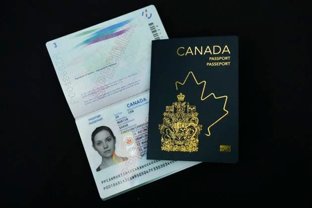 Canada, passport with revised design
