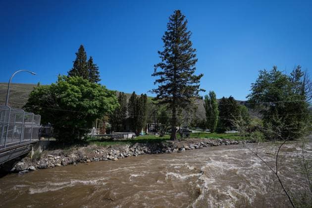 Canada, Floods in British Columbia