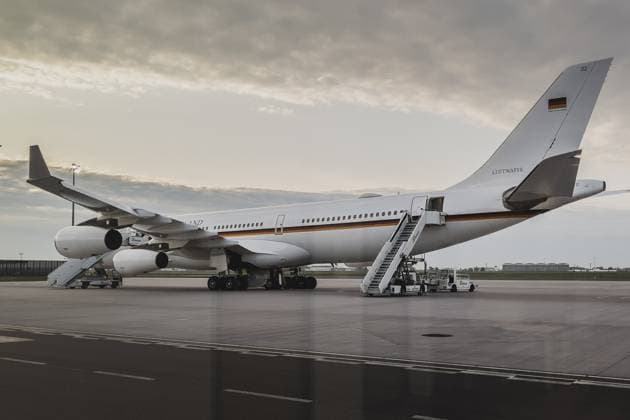 Berlin, Defective government aircraft A340 of the Flugbereitschaft at the airport BER