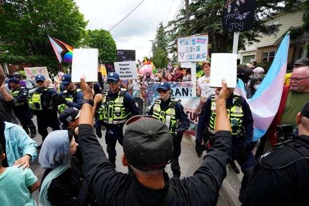 Canada, Anti-Pride Demonstration and Counter-Protest in Ottawa