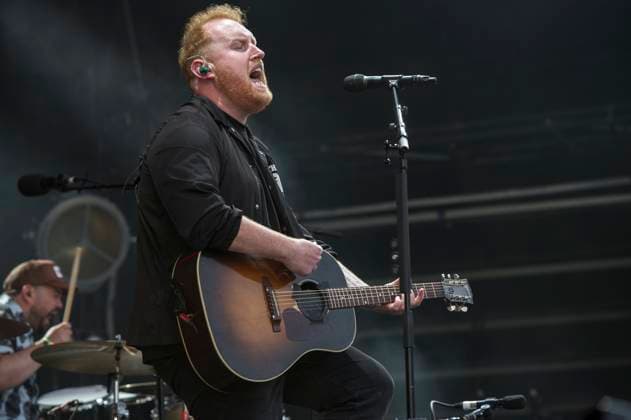 Kew The Music Festival in London, Gavin James