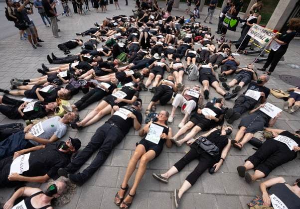 Canada, protests against air pollution in Montreal
