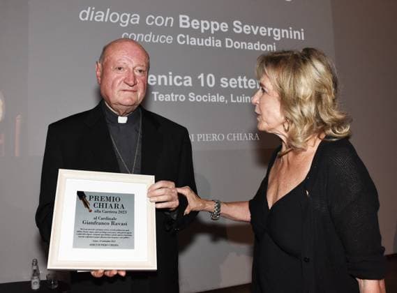 Tale Festival in Milan, Premio Chiara award ceremony