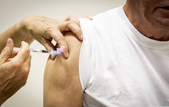 Long-COVID, Rottweil Regional Court dismisses vaccine damage lawsuit against Biontech, archive images
