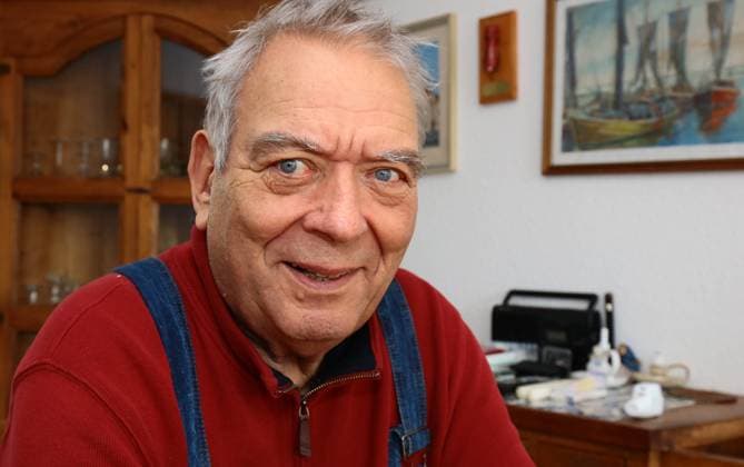 Actor Lutz Riemann died