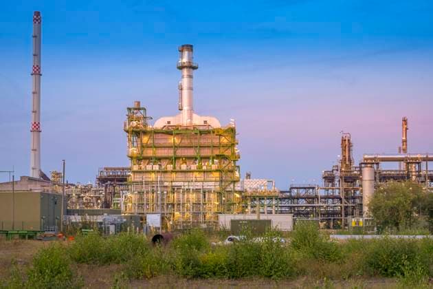 Federal government extends guarantee for Schwedt refinery, archive images