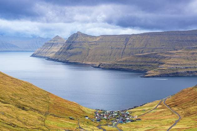 Calendar motifs: Fjords