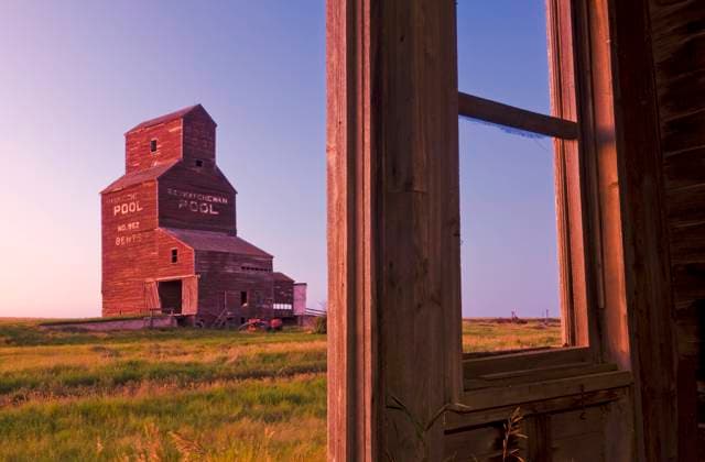 Calendar motifs: Prairie
