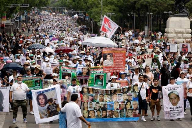 Mexico, mothers of missing persons protest in Mexico City