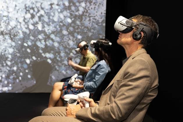 Cannes, David Lisnard visits Cineum as part of the International Film Festival