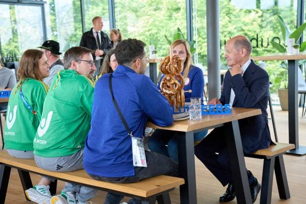 Munich, Olaf Scholz meets supporters of UEFA EURO 2024