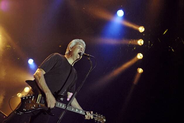 Golden Earring end concert career