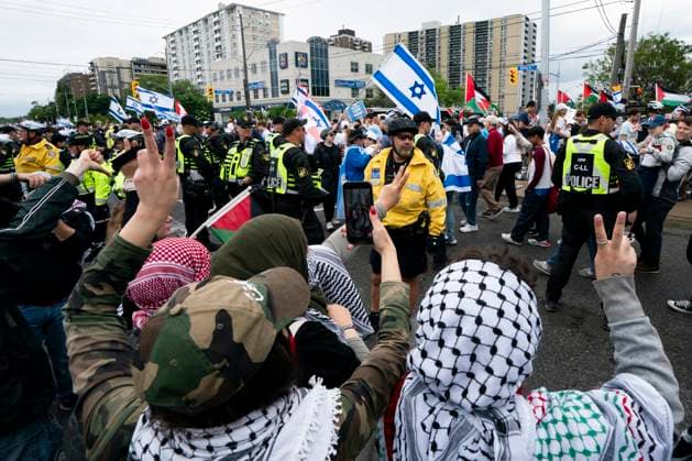 Canada, pro-Israel and pro-Palestine protests in Toronto