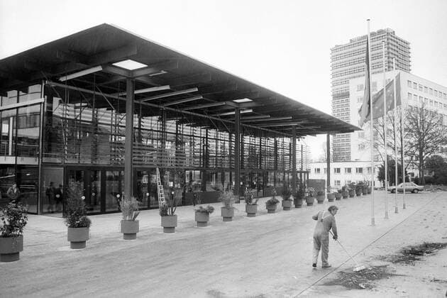 IMAGO History, German Bundestag, Conference venue New Plenary Building Bonn 1993-1999