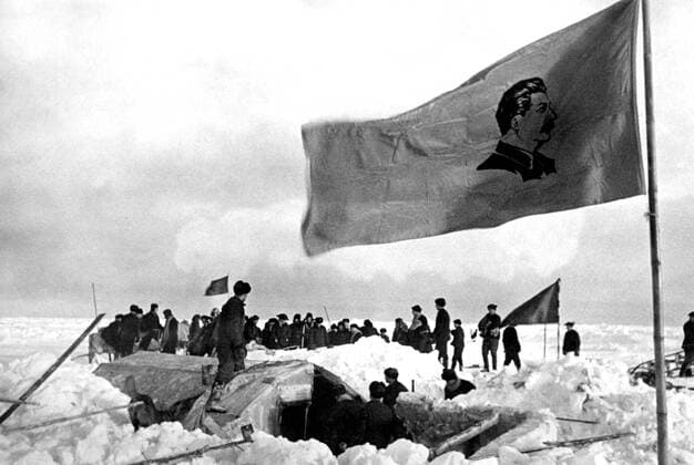 IMAGO International History, Arctic Expeditions, Soviet Union establishes drifting polar station North Pole 1 1937-1938