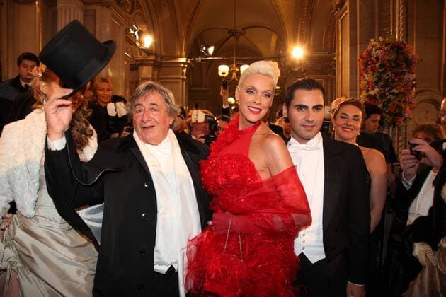 Vienna Opera Ball, Richard Mörtel Lugners baton guests - archive pictures