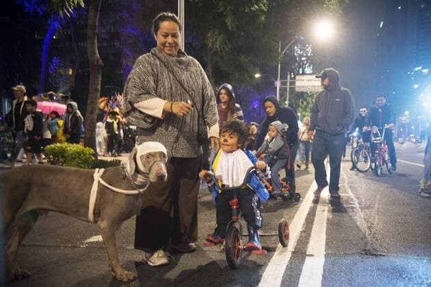 Day of the Dead in Mexico - Costume Parade