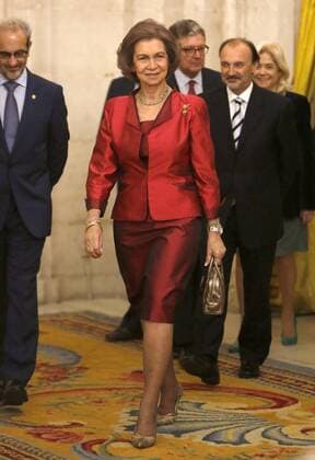 Queen Sofia presents Iberoamerican Poetry Award to Ida Vitale