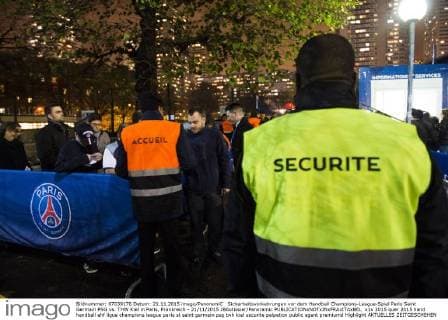 Security checks in Paris before handball match against THW Kiel