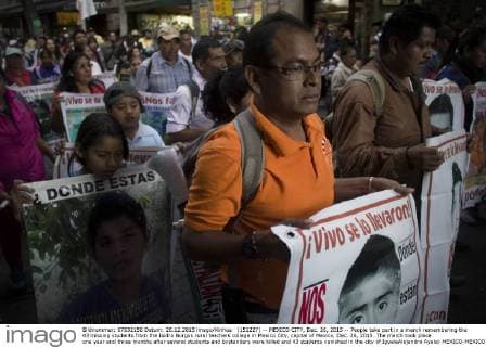 Mexico: Memorial march for the disappeared students