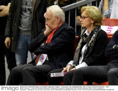 Edmund and Karin Stoiber visit the Basketball Final 4