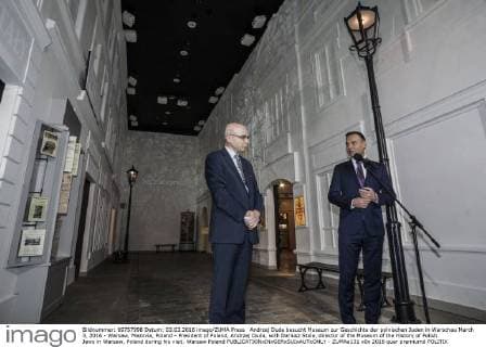 Andrzej Duda visits Museum of the History of Polish Jews in Warsaw
