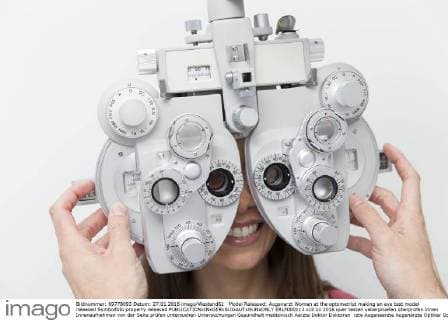 Model Released: Ophthalmologist