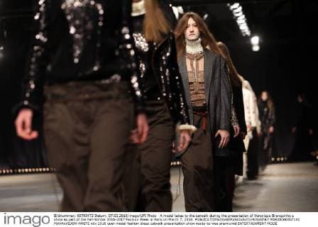 Paris Fashion Week - Veronique Branquinho Fashion Show