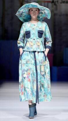 Beijing Fashion Week - Chen Wen Fashion Show