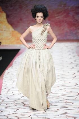 China Fashion Week - Tao Loulan