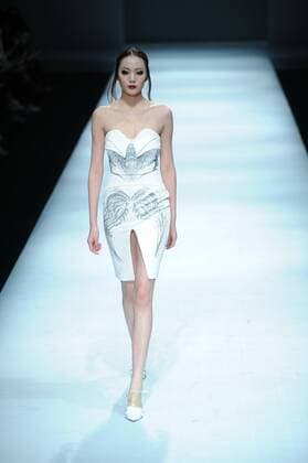 China Fashion Week - J BY HO and WOW-IN