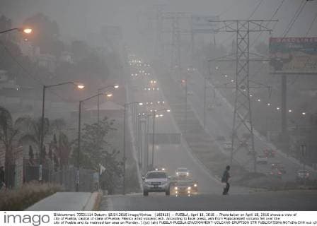 Mexico: Volcanic ash over Puebla