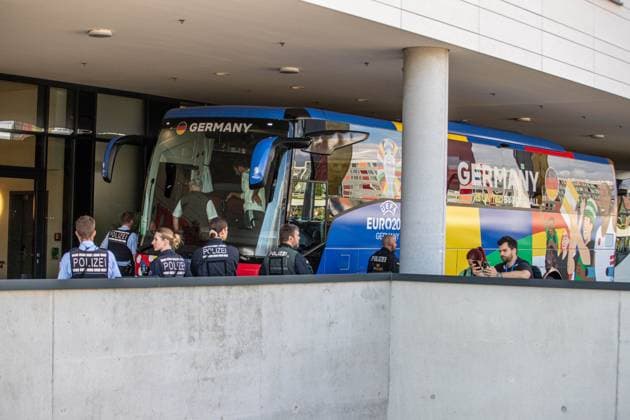 EURO 2024, Germany national team, arrival at the Mövenpick Hotel at Stuttgart Airport