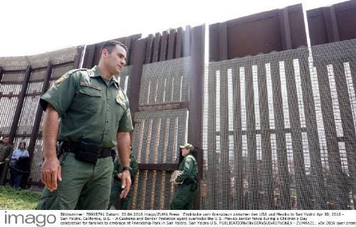 Impressions of the US-Mexico border fence in San Ysidro