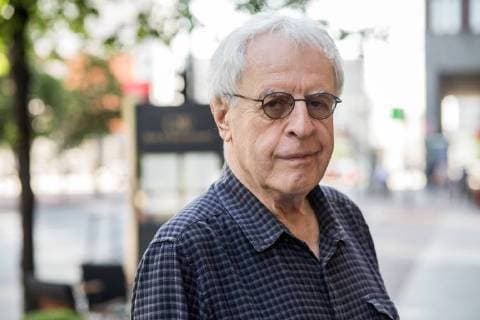 Charles Simic died