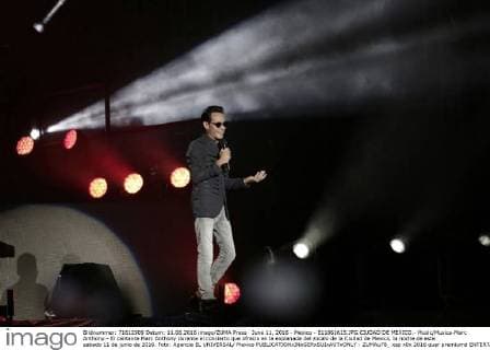 Marc Anthony in Mexico City
