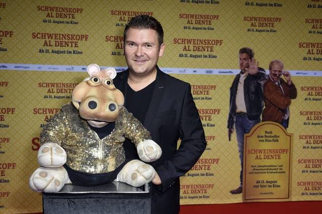 Pig's head al dente film premiere in Munich