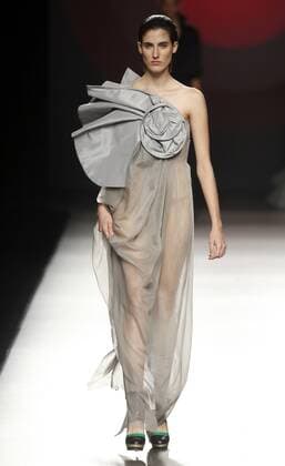 Madrid Fashion Show - Amaya Arzuaga