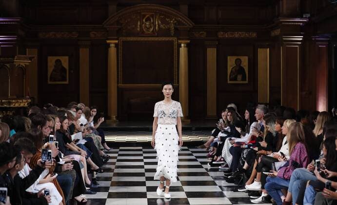 London Fashion Week - Huishan Zhang Fashion Show