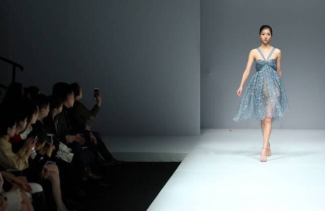 China Fashion Week - Yu Jia Fashion Show