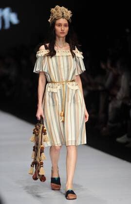 Jakarta Fashion Week: Mel Ahyar fashion show