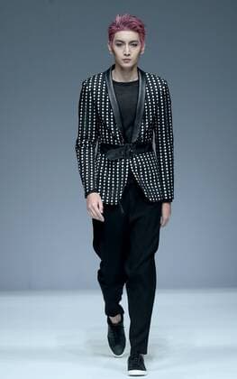 Beijing Fashion Week: Veikko Fashion Show