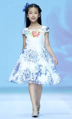 Beijing Fashion Week - Fan Yong