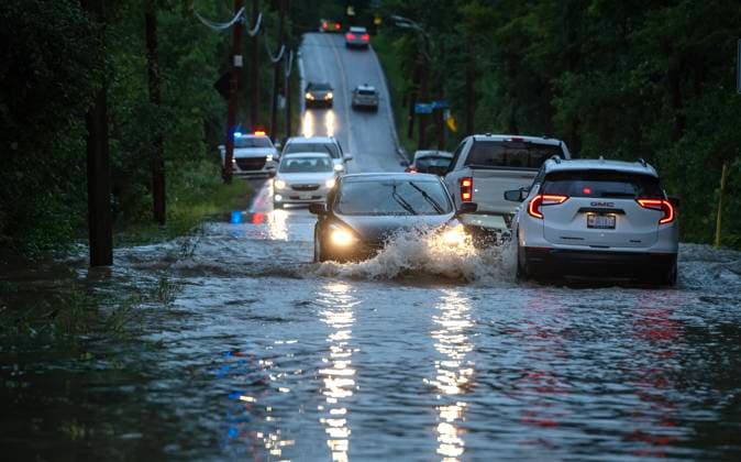 Canada, flooding in Montreal