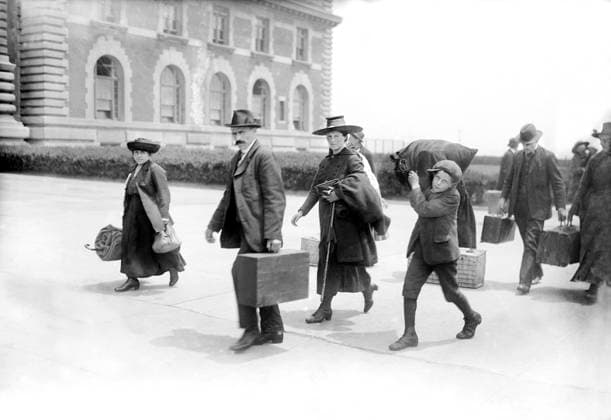 IMAGO International History, Bain News Service Archive, USA, New York, Ellis Island, Migrants 1905-1920