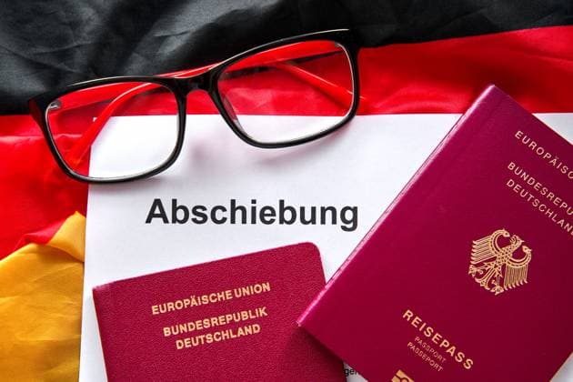 Deportation - symbolic images