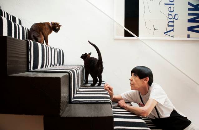 Model Peggy Moffitt died