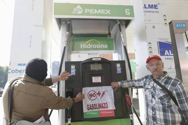 Mexico: nationwide protests against increase in gasoline prices